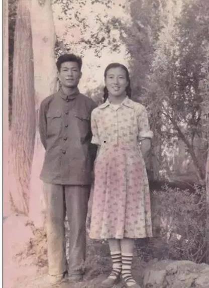 小平同学吃瓜记录,一场甜蜜的吃瓜之旅